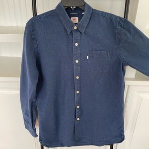 Levi’s Woven Shirt